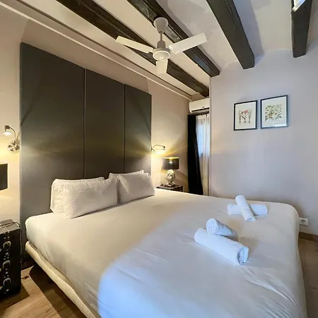 Apartment Unique Est