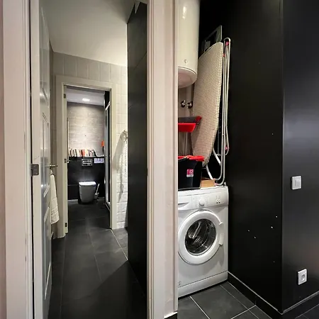 Unique Est Apartment *